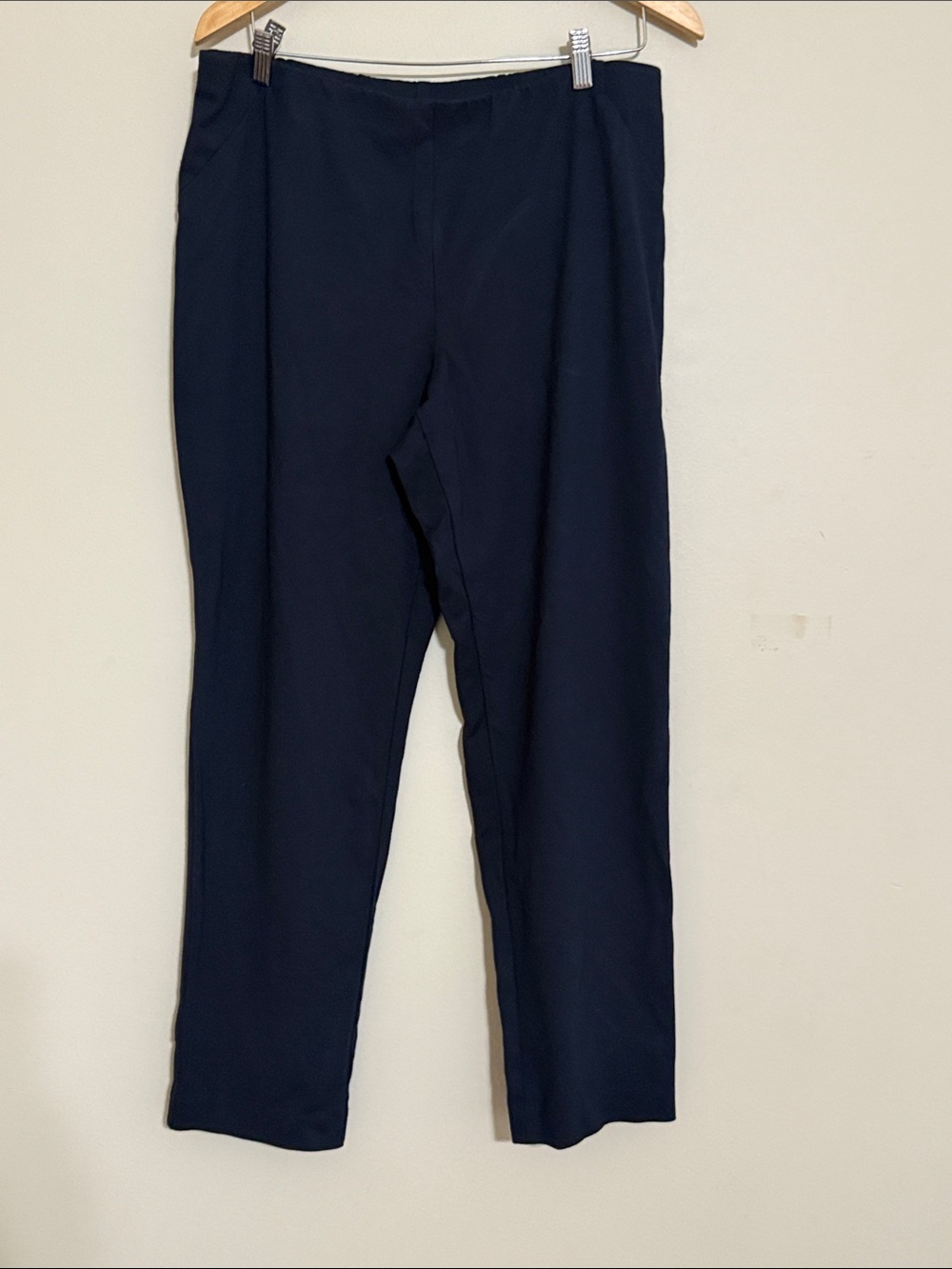 JJill Navy Pull-On Pants pointe knit women L slim legs casual office cozy